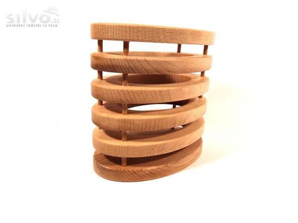 Stojalo za kuninjski pribor