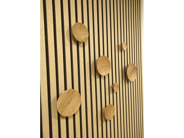 Leseni obešalniki za akustične panele  set - 7