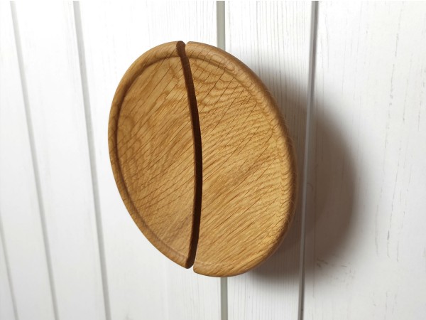 Lesen ročaj z robom