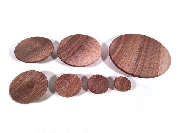 Lesen obešalnik konkaven