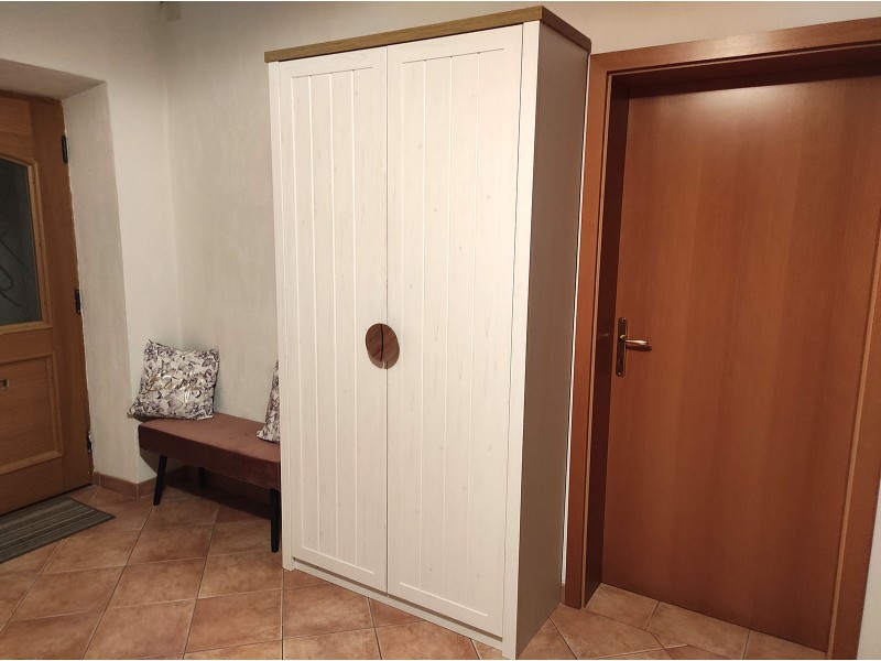 Lesen ročaj konkaven